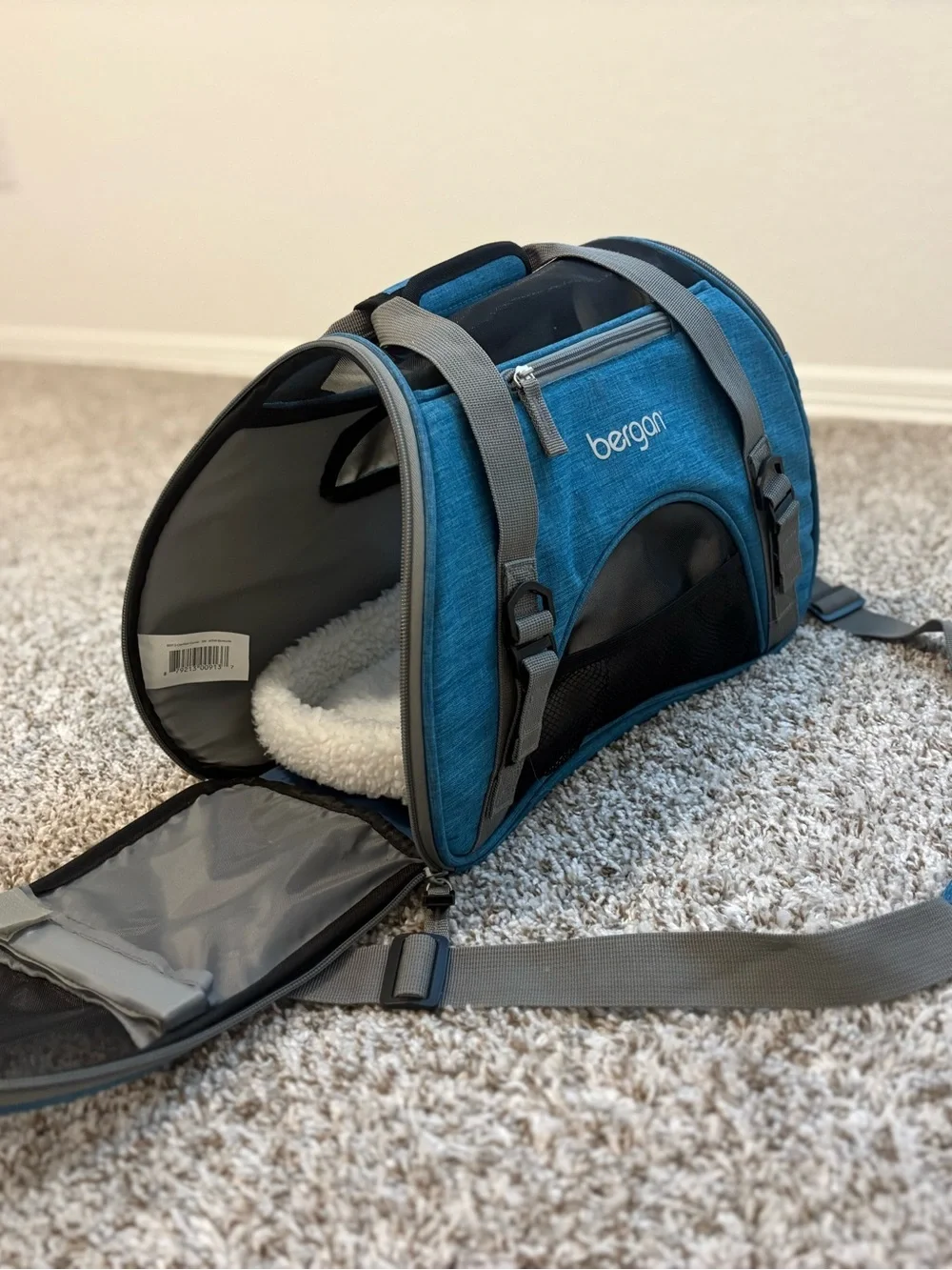 Blue Portable Cat Carrier with Shoulder Strap